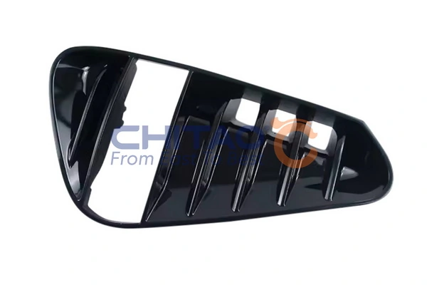 Рамка ПТФ левая 6010084100 Geely Coolray SX11 ДЕФЕКТ (чуть надломано)